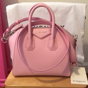*SOLD*Givenchy Antigona Mini